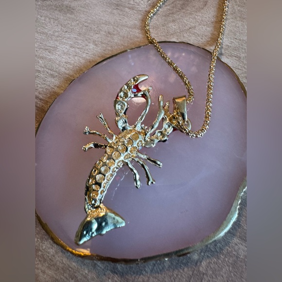 Lobster Necklace - Picture 5 of 5